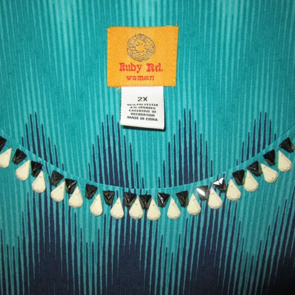 Ruby Rd. Woman Plus Sz 2X Tunic Top Blouse Shirt Lagenlook Stretch Beaded Print - Picture 3 of 3